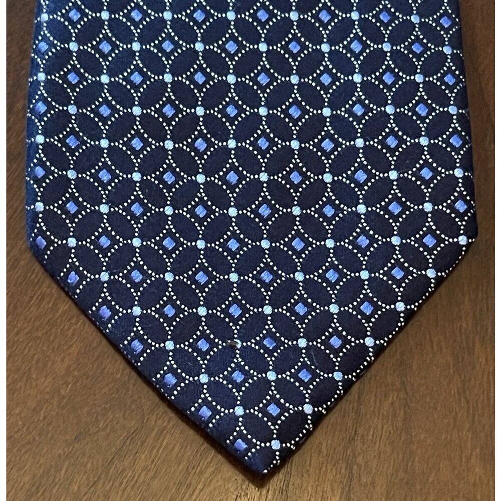 Croft & Barrow Blue Hand Made 100% Silk Men’s Neck Tie Made In China